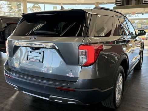 Used 2024 Ford Explorer XLT w/ Equipment Group 202A image 13