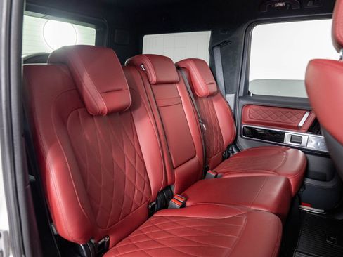 Used 2023 Mercedes-Benz G 550 image 24