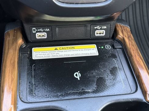 Used 2022 Honda CR-V Touring image 25