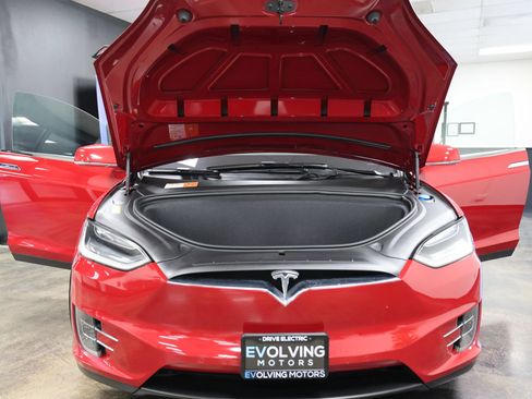 Used 2016 Tesla Model X 75D AWD/4WD image 52