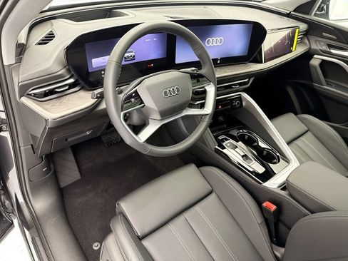 Used 2026 Audi Q5 Premium Plus w/ Premium Plus AWD/4WD image 10
