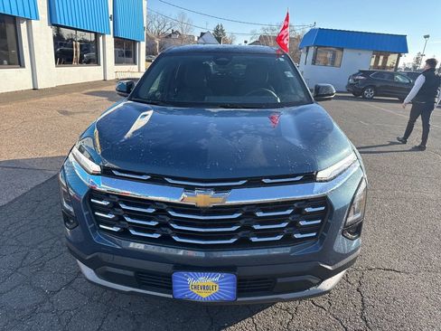 New 2026 Chevrolet Equinox LT w/ Safety and Technology Package image 3