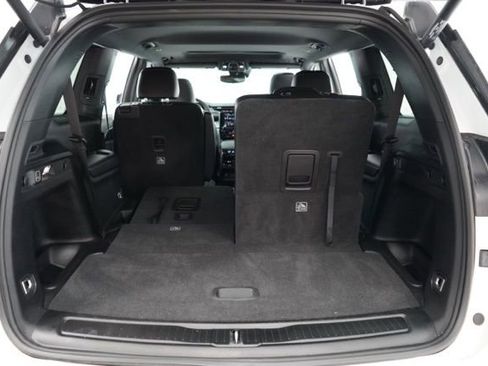 Used 2023 Jeep Grand Cherokee L Laredo image 36