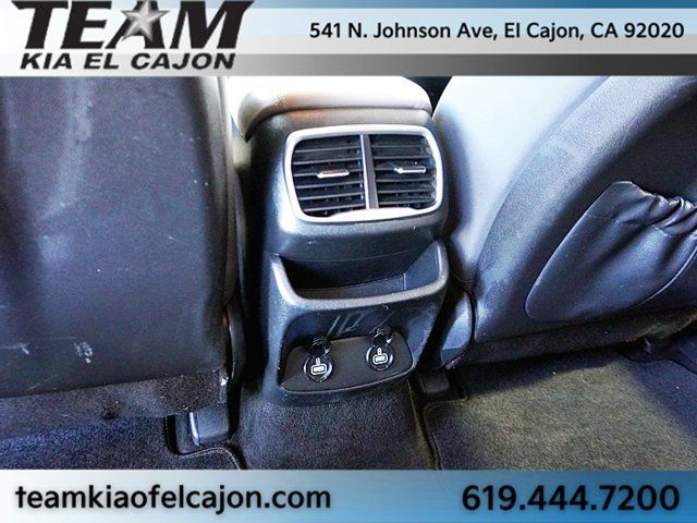 Used 2020 Hyundai Santa Fe SEL FWD image 20