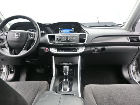 Used 2013 Honda Accord EX image 29