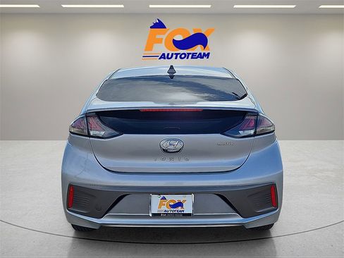 Used 2021 Hyundai Ioniq Limited image 4