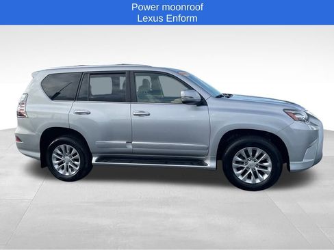 Used 2015 Lexus GX 460 image 5