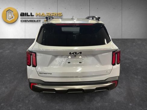 Used 2025 Kia Sorento SX Prestige AWD/4WD image 11
