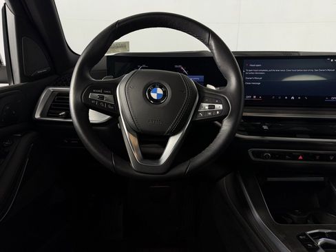 Used 2026 BMW X5 xDrive40i image 13
