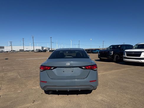 Certified 2024 Nissan Sentra SV image 11
