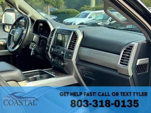 Used 2017 Ford F250 Lariat w/ Chrome Package image 29