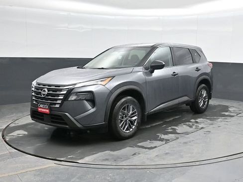 New 2026 Nissan Rogue S image 7