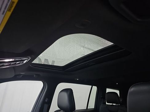 Used 2023 Jeep Grand Cherokee L Altitude image 20