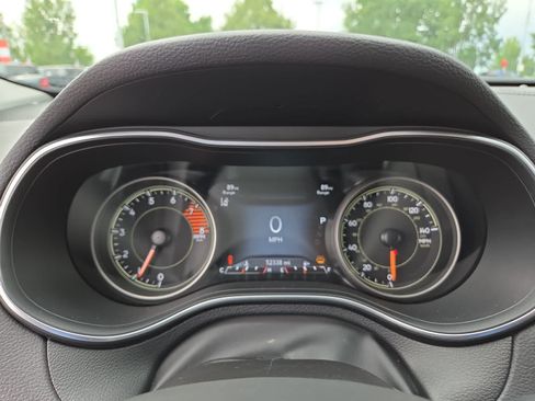 Used 2022 Jeep Cherokee Limited AWD/4WD image 26