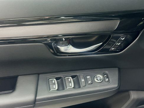 Used 2025 Honda CR-V EX-L image 15