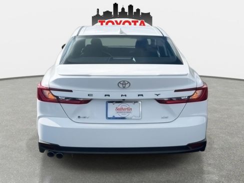 New 2026 Toyota Camry SE image 5