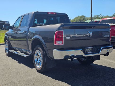 Used 2016 RAM 1500 Laramie AWD/4WD image 5
