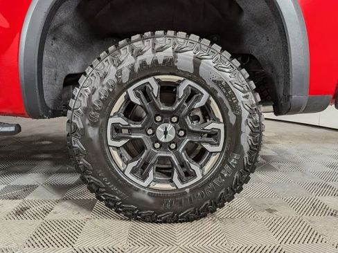 New 2025 Chevrolet Silverado 1500 ZR2 w/ Technology Package image 12