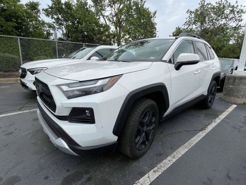 Used 2024 Toyota RAV4 Adventure AWD/4WD image 8