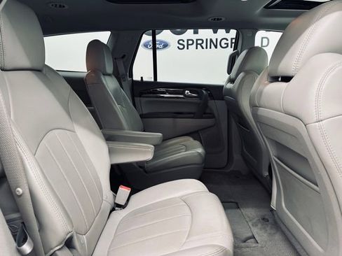 Used 2015 Buick Enclave Leather image 13