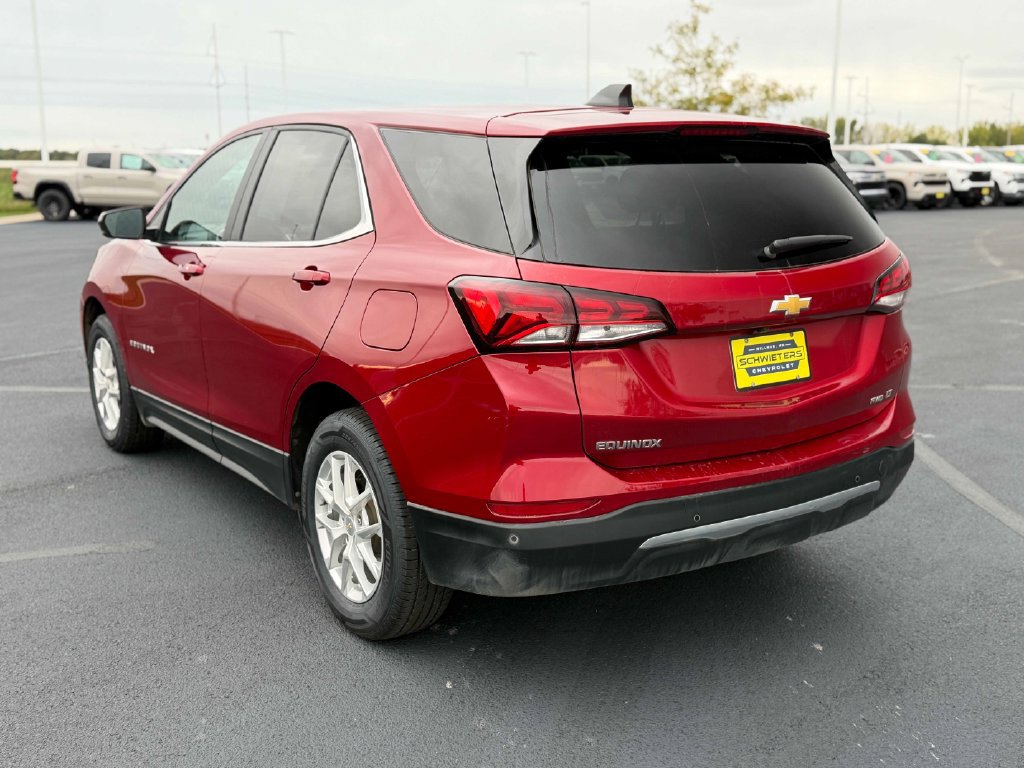 Used 2024 Chevrolet Equinox LT AWD/4WD image 9