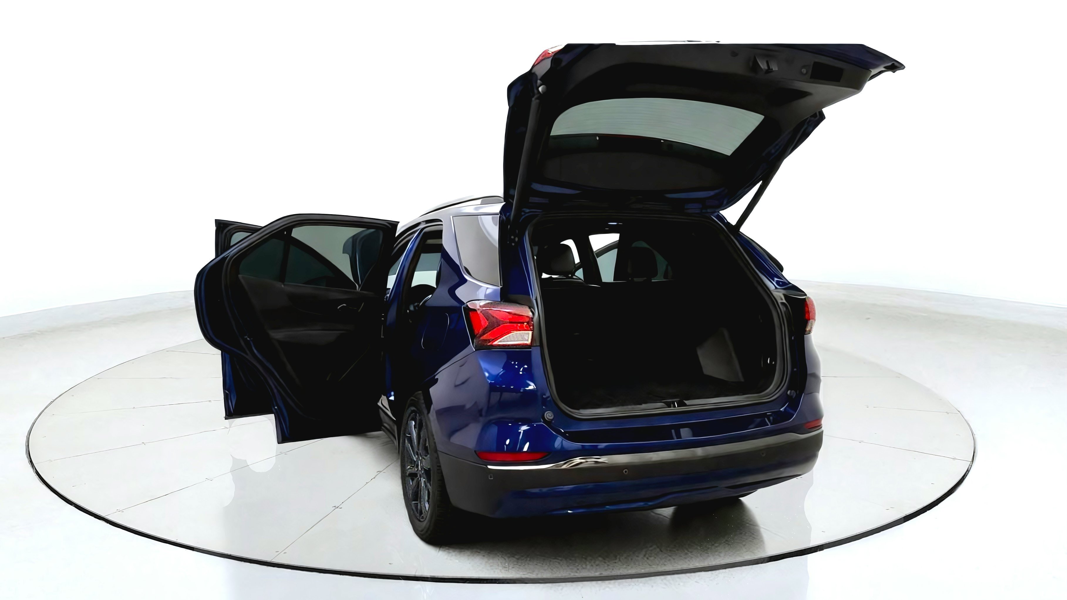 Used 2023 Chevrolet Equinox RS w/ RS Leather Package AWD/4WD image 13