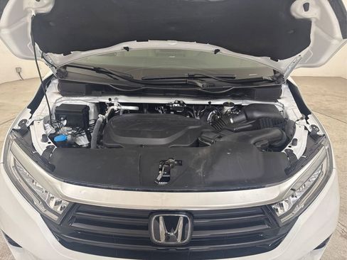 Used 2023 Honda Odyssey Elite image 10