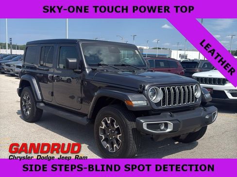Used 2025 Jeep Wrangler Unlimited Sahara w/ Safety Group AWD/4WD image 1