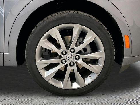 Used 2022 Buick Envision Avenir w/ Safety Package FWD image 32