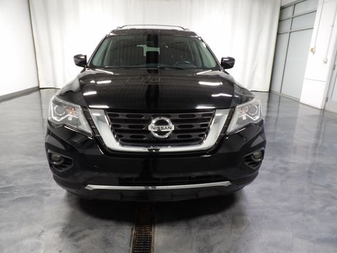 Used 2017 Nissan Pathfinder SV w/ SV Cold Weather Package AWD/4WD image 2