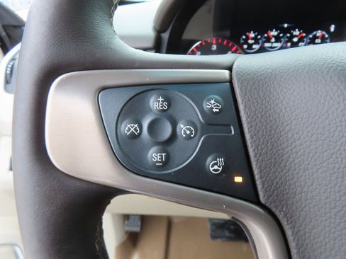 Used 2016 GMC Yukon XL Denali w/ Open Road Package image 25