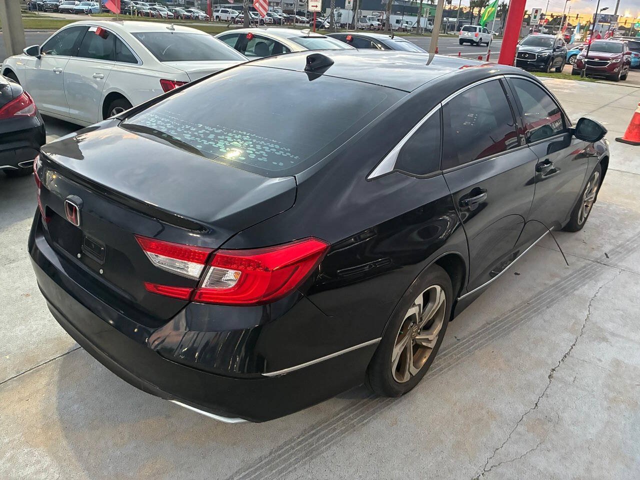 Used 2018 Honda Accord EX-L image 5