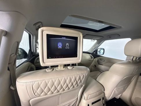 Used 2020 INFINITI QX80 Luxe w/ Sensory Package RWD image 18