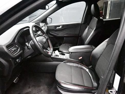 Used 2024 Ford Escape ST-Line FWD image 18