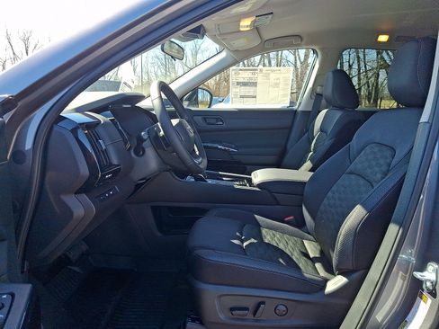 New 2026 Nissan Pathfinder SV AWD/4WD image 6