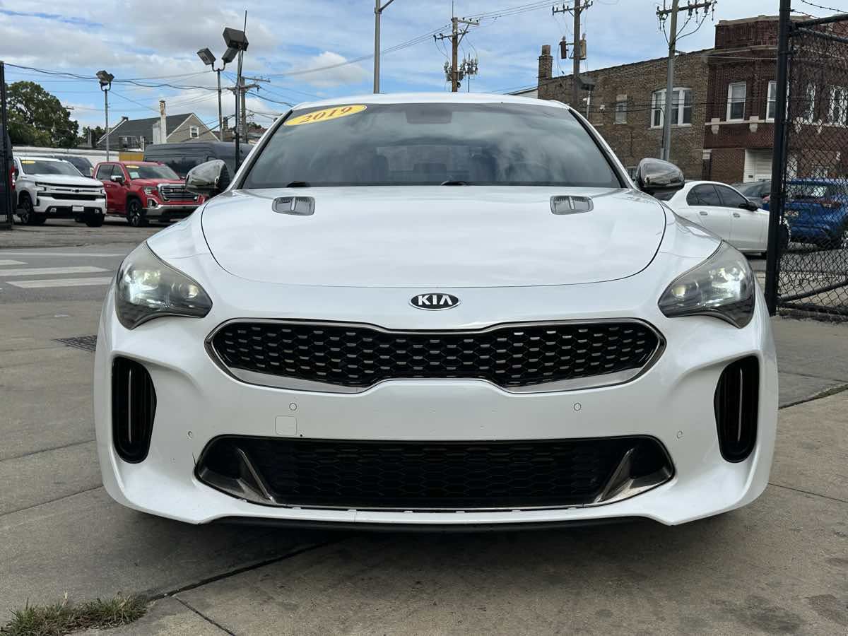 Used 2019 Kia Stinger GT RWD image 2