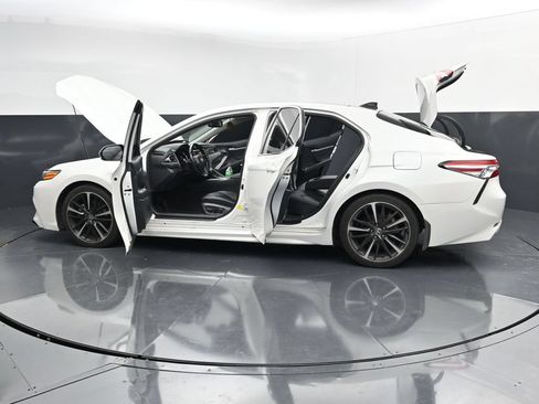 Used 2020 Toyota Camry XSE w/ Cold Weather Package AWD/4WD image 28