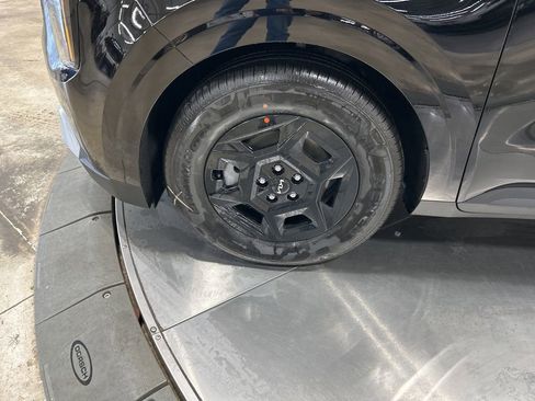 New 2026 Kia Carnival image 33