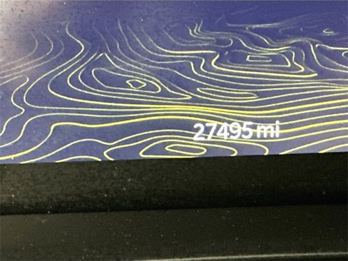 Used 2023 Jeep Grand Cherokee L Laredo image 16