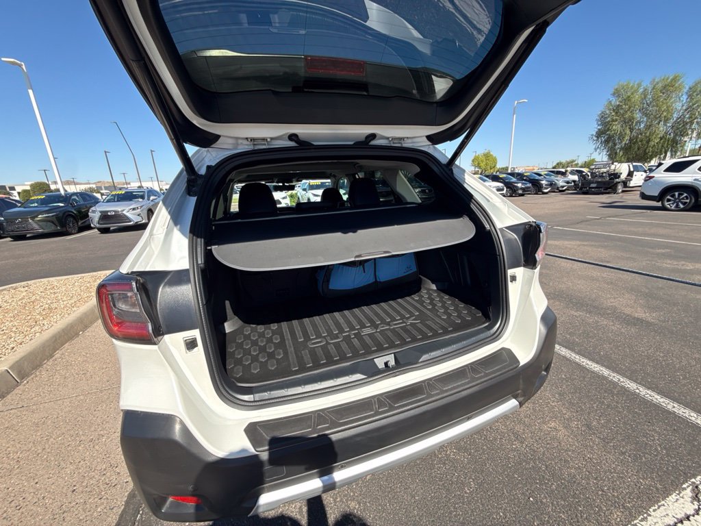Used 2024 Subaru Outback Limited AWD/4WD image 9