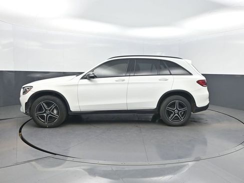 Used 2022 Mercedes-Benz GLC 300 4MATIC image 2
