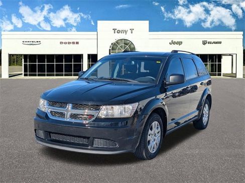 Used 2020 Dodge Journey SE image 3