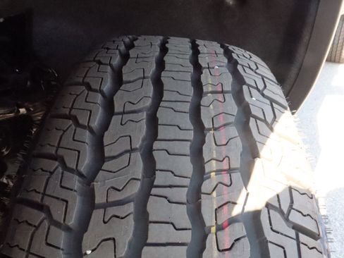 New 2026 GMC Canyon AT4 w/ Technology Plus Package image 17