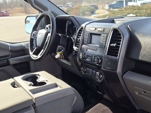 Used 2015 Ford F150 XLT w/ Equipment Group 301A Mid image 8