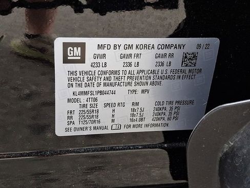 Used 2023 Buick Encore GX Essence w/ Experience Buick Package FWD image 28