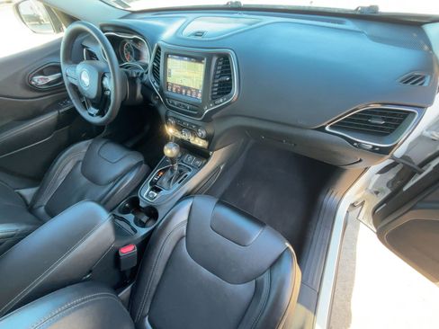 Used 2023 Jeep Cherokee Altitude Lux image 31