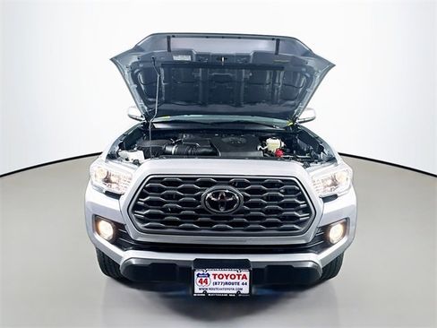 Used 2021 Toyota Tacoma TRD Off-Road image 11