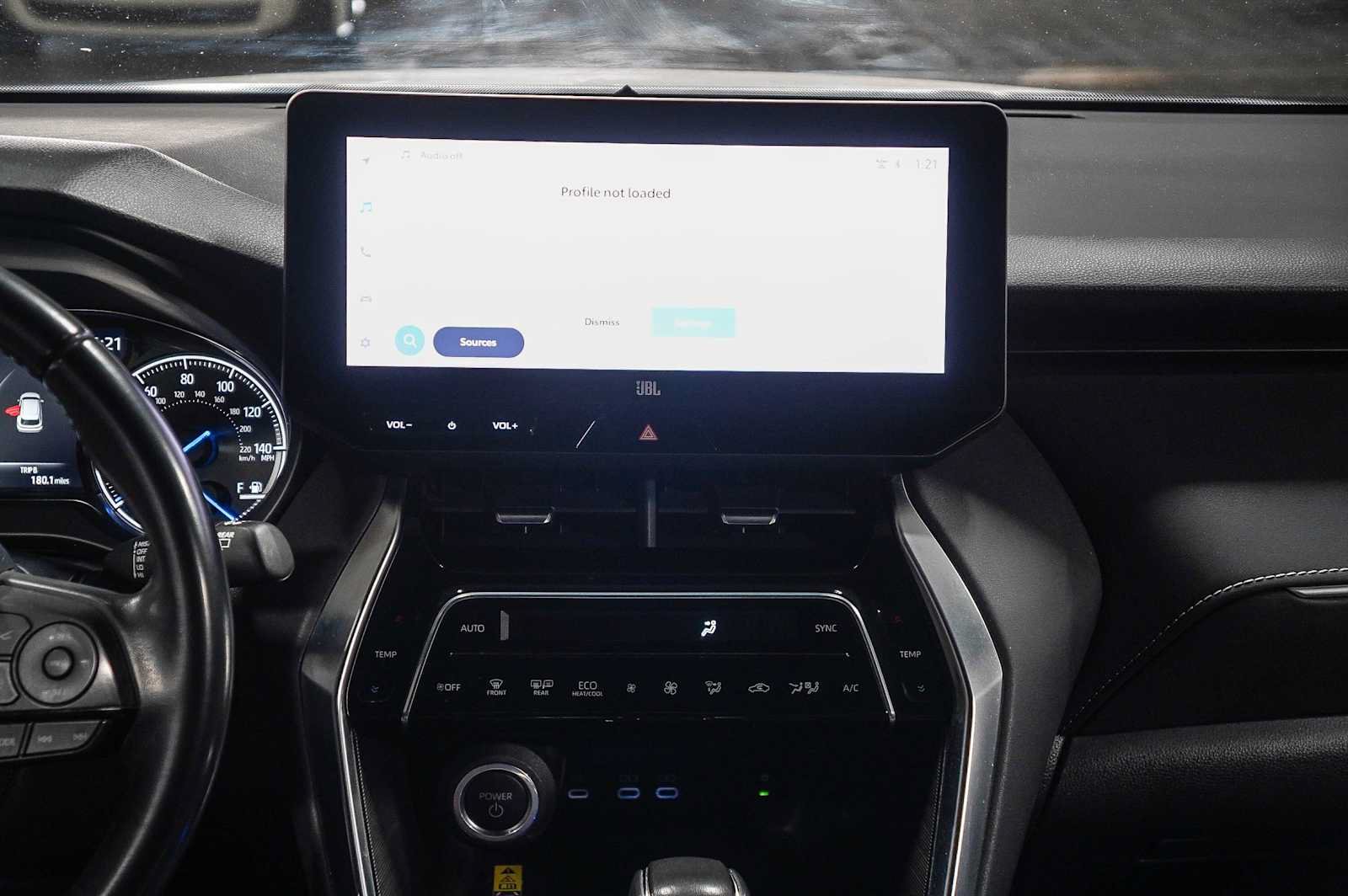 Certified 2023 Toyota Venza XLE AWD/4WD image 14
