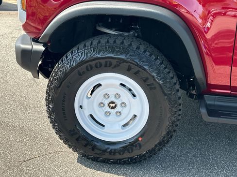 New 2026 Ford Bronco Heritage Edition AWD/4WD image 28