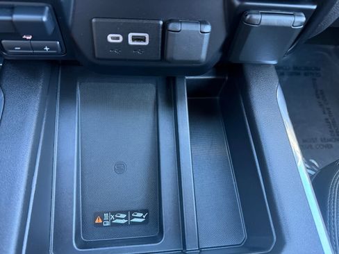 Used 2020 GMC Sierra 1500 Denali w/ Denali Ultimate Package image 26